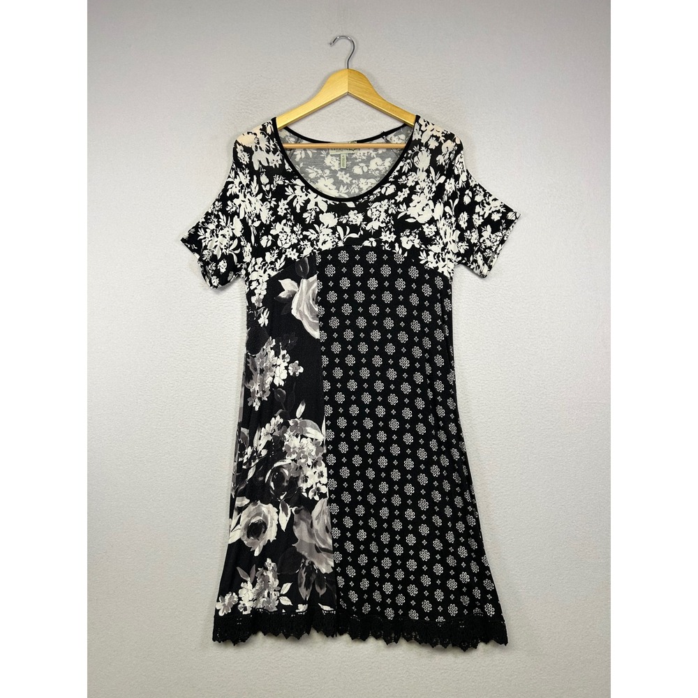 Boho Cottagecore Sahalie Women Size S Black Floral Patchwork Lace Hem Dress